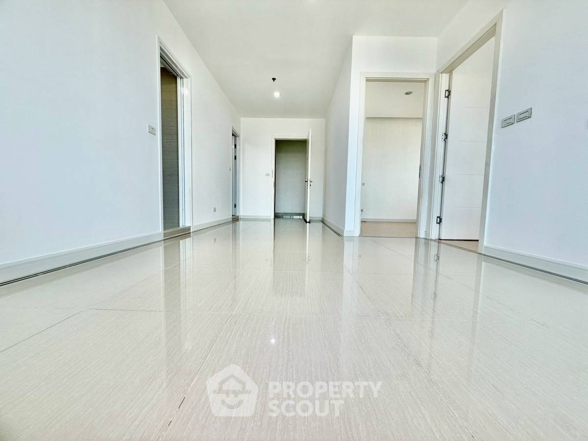 picture 2-BR Condo at T.c. Green Rama 9 near MRT Phra Ram 9 (ID 3020376) - 10/10