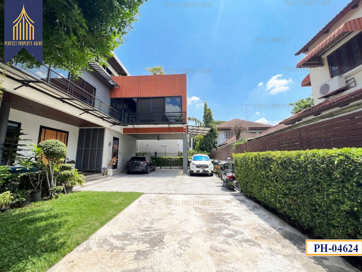 รูป ขายบ้าน 2 หลัง บนเนื้อที่ 200 วา พัฒนาการ 58 ศรีนครินทร์ สระว่ายน้ำ Fully furnished - รูปที่ 58/60