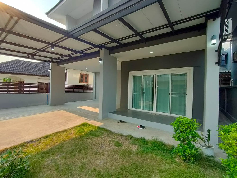 รูป ให้เช่า บ้าน 2 ชั้น พร้อมเฟอร์นิเจอร์และเครื่องใช้ไฟฟ้าครบ | ใกล้ 89 พลาซ่า โรงเรียนวารี และสนามบินเชียงใหม่ - รูปที่ 26/32