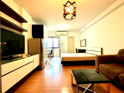 Condos for rent : P-52668 (Condo for Rent Near BTS Phra Khanong & MRT Cultural Centre) Supalai City Resort Ramkhamhaeng, Studio Room,  Line: @easythaihome 085-592-2897