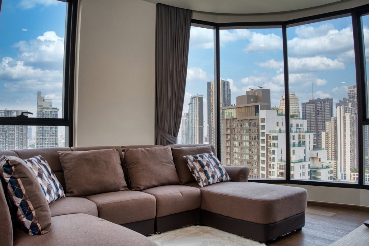 รูป Condo for RENT/SALE : Ideo Q Sukhumvit 36  𝐒𝐢𝐳𝐞 : 65 sqm. 2 Bedroom /2 Bathroom ( Bathtub) /Balcony/City view   𝐅𝐥𝐨𝐨𝐫 : 23rd  - รูปที่ 1/15