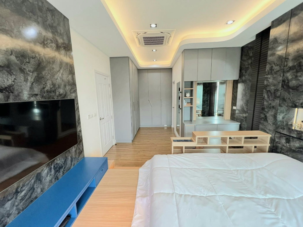 รูป 65000 House for Rent near Bangkok University & Future Park Rangsit Luxury Village - รูปที่ 5/17