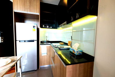 Condos for rent : 🎉 For Rent Condo WISH SIGNATURE MIDTOWN SIAM Building 1, Floor 9,1 bed room, Room size 35.00 sqm