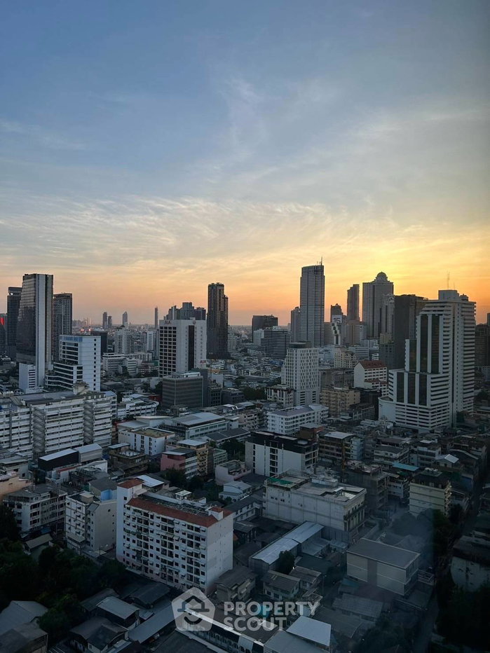 รูป คอนโด 1-ห้องนอน ที่ ไอดีโอ จุฬา - สามย่าน ใกล้ MRT สามย่าน (ID 2570323) - รูปที่ 6/6