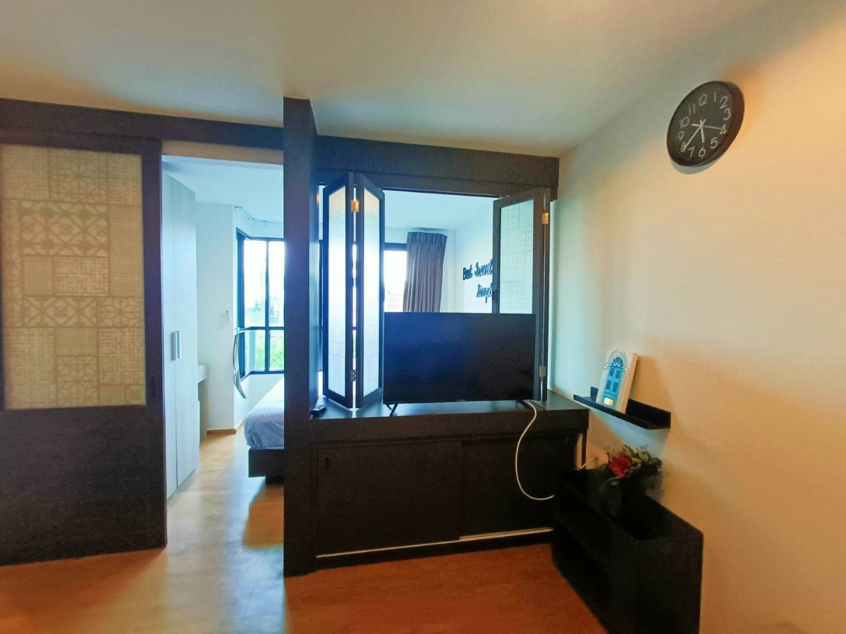 picture [FOR RENT] Condo in Central Location – Fully Furnished & Move-in Ready! - 1/11