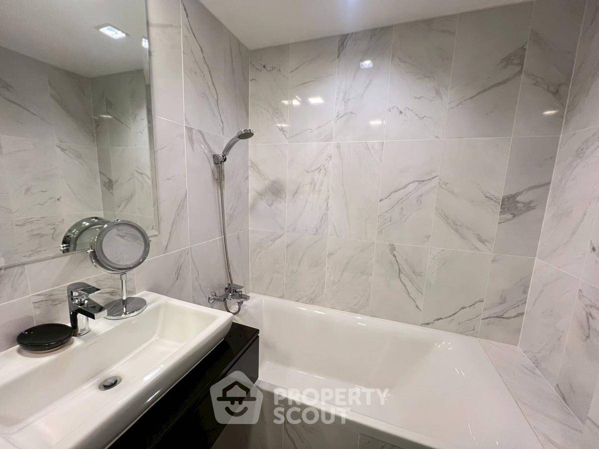 picture 2-BR Condo at Bless Residence Ekkamai near ARL Ramkhamhaeng (ID 2719290) - 9/11