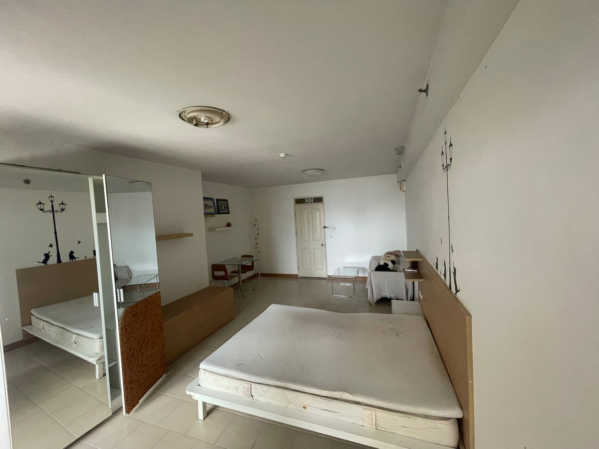 picture Cheapest and Ready-for-move-in room on a high floor, City Home Ratchada-Pinklao (MRT Bang O Station) - 2/7