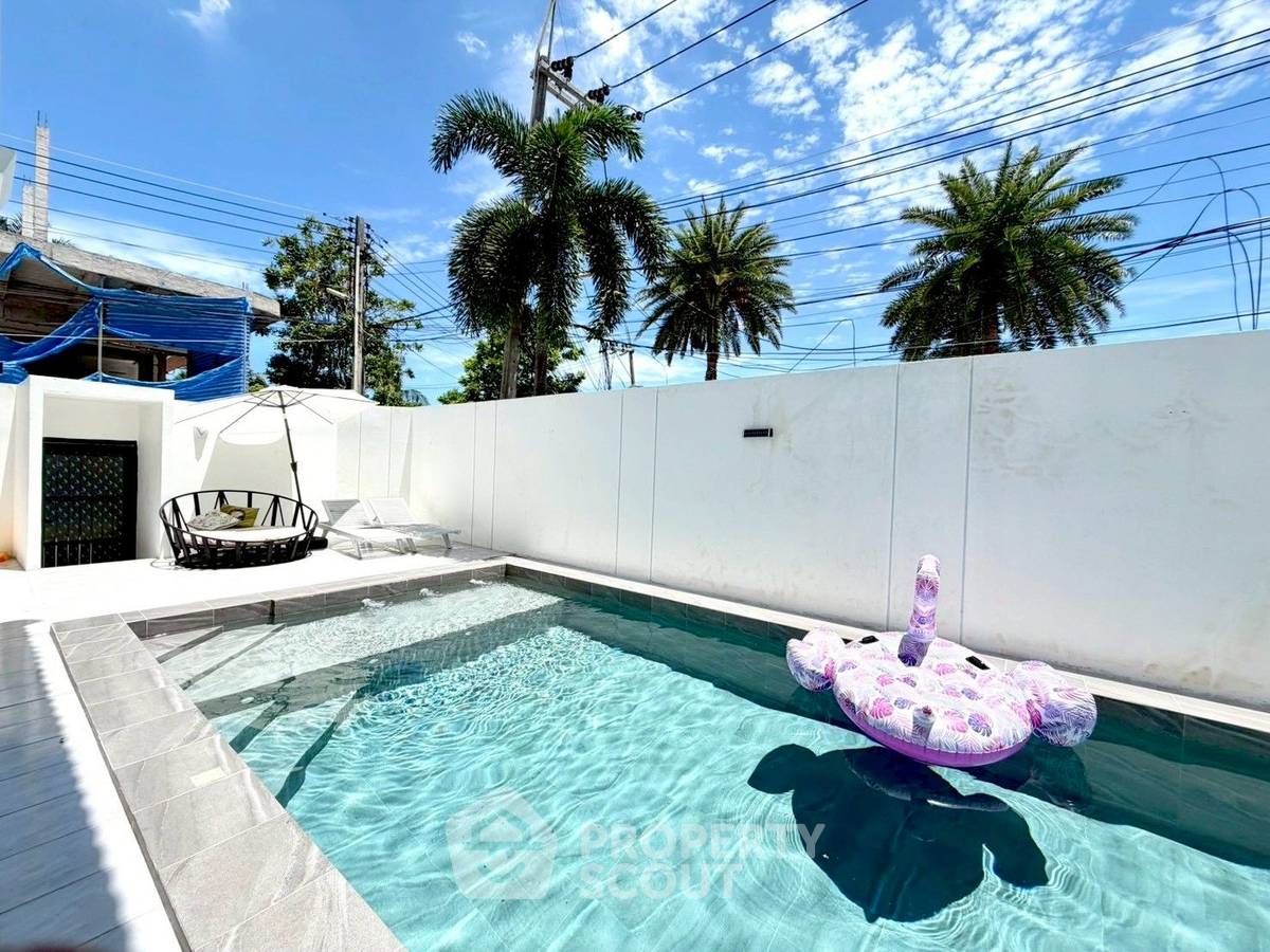 picture 4-BR Villa close to East Pattaya (ID 3017591) - 15/17
