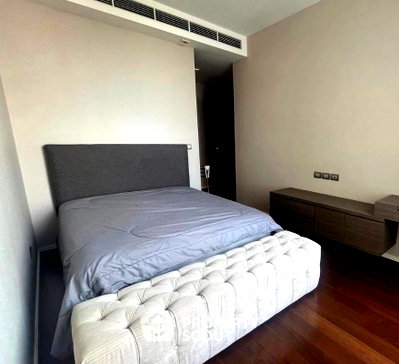 Condos for sale : Well-Priced 2-BR 85 Sqm On 18th Floor, The Diplomat 39, BTS Phrom Phong 100m (ID 3017012)