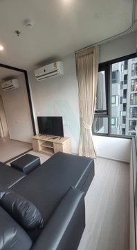 🚩 For rent condo LIFE SATHORN SIERRA Building 1, Floor 18,1 bed room, Room size 40.00 sqm