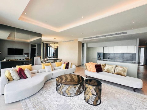 3-BR Condo at The Residences At Mandarin Oriental, Bangkok near BTS Saphan Taksin (ID 3020416)