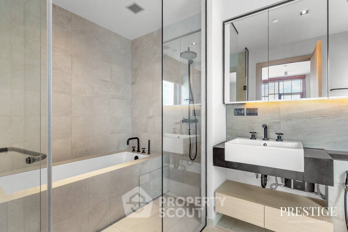 picture 2-BR 85 Sqm Condo At The Lofts Asoke, Near MRT Phetchaburi (ID 2820645) - 41/46