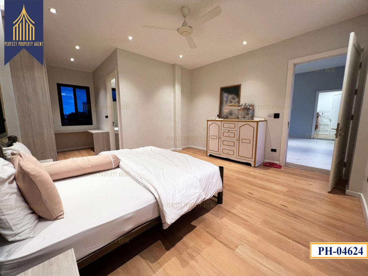 รูป ขายบ้าน 2 หลัง บนเนื้อที่ 200 วา พัฒนาการ 58 ศรีนครินทร์ สระว่ายน้ำ Fully furnished - รูปที่ 47/60