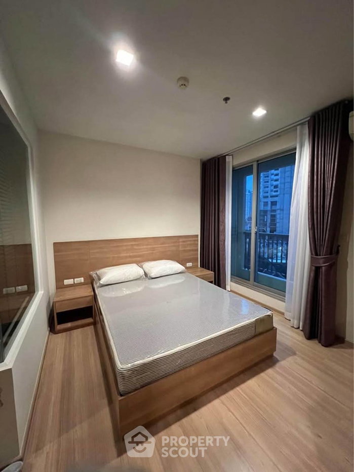 รูป คอนโด 1-ห้องนอน ที่ ริธึ่ม สาทร ใกล้ BTS สะพานตากสิน (ID 2566774) - รูปที่ 2/11