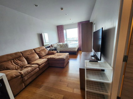 รูปภาพ For Rent HIVE TAKSIN Fully Furnished (Near