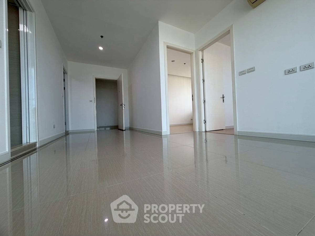 picture 2-BR Condo at T.c. Green Rama 9 near MRT Phra Ram 9 (ID 3020376) - 9/10