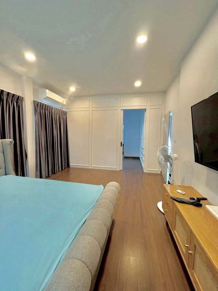 รูป (60000) Luxury House for Rent Nonthaburi Tiwanon ngamwongwan – Ideal for Expats 𝐓𝐡𝐞 𝐜𝐢𝐭𝐲 𝐭𝐢𝐰𝐚𝐧𝐨𝐧 𝐧𝐠𝐚𝐦𝐰𝐨𝐧𝐠𝐰𝐚𝐧 - รูปที่ 13/23