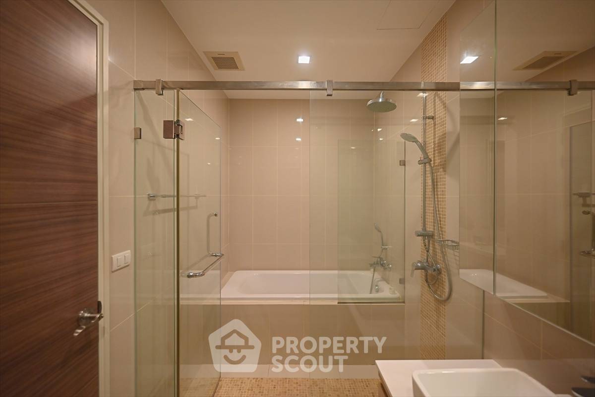 picture 1-BR Condo at Q Asoke near MRT Phetchaburi (ID 2889305) - 9/12