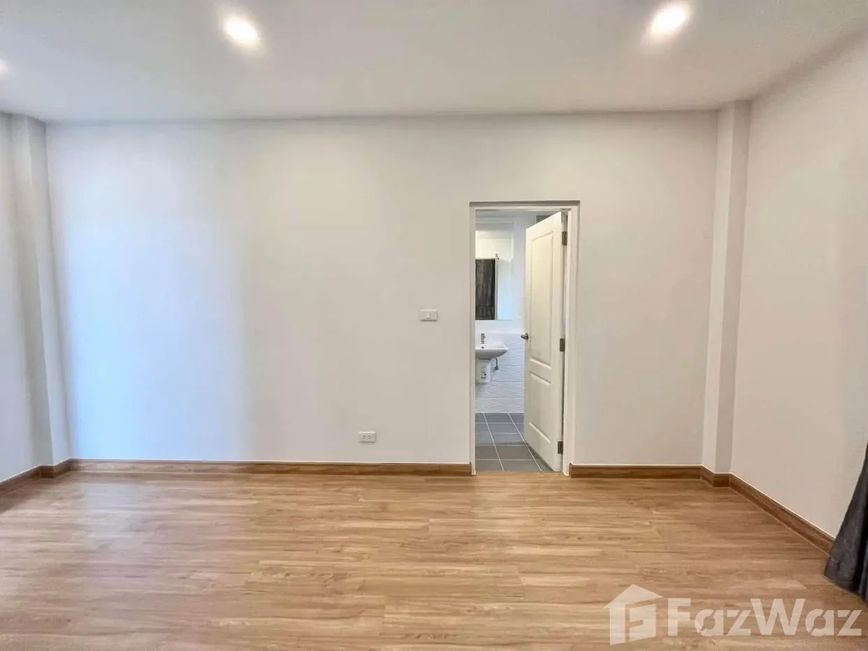 picture Luxury Family Home for Rent 📍 Centro Vibhavadi 6485616 - 21/24