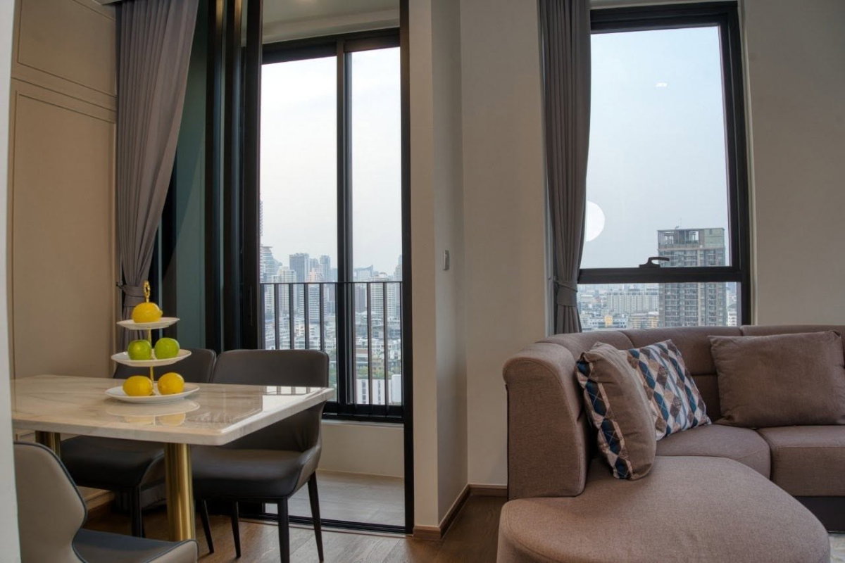 รูป Condo for RENT/SALE : Ideo Q Sukhumvit 36  𝐒𝐢𝐳𝐞 : 65 sqm. 2 Bedroom /2 Bathroom ( Bathtub) /Balcony/City view   𝐅𝐥𝐨𝐨𝐫 : 23rd  - รูปที่ 3/15