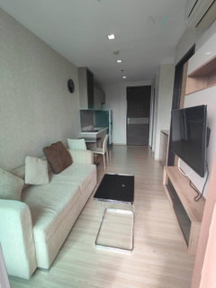 รูปภาพ 📌 For Rent Condo RHYTHM SATHORN Building S, Floor 25,1 bed room, Room size 35 sqm