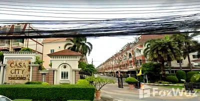 Townhouses for sale Bangkok : 3 Bedroom Townhouse for sale at Casa City Ramkhamhaeng 6486401