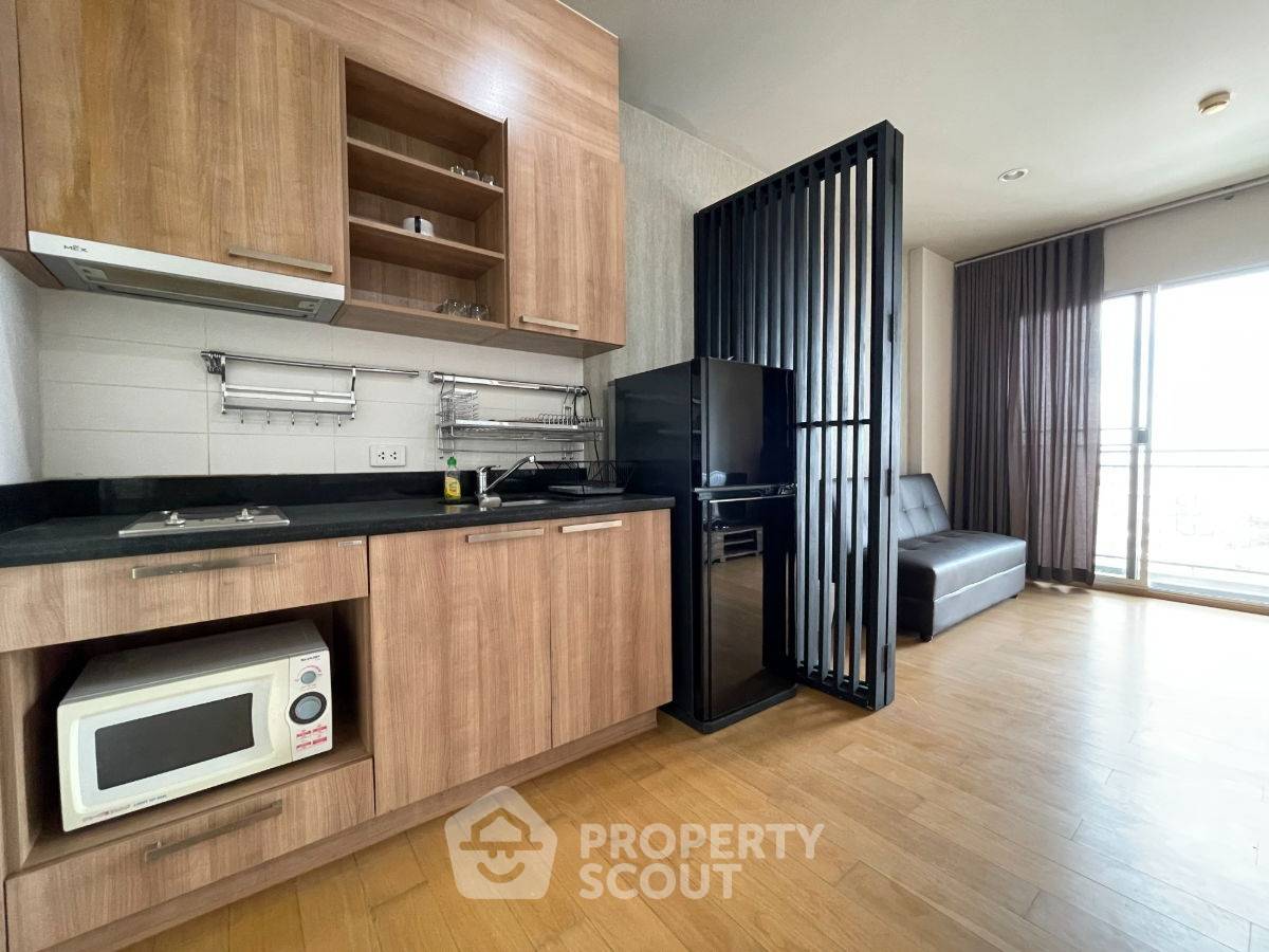 รูป คอนโด 1-ห้องนอน ที่ ไฮฟ์ สาทร ใกล้ BTS กรุงธนบุรี (ID 2573674) - รูปที่ 3/11