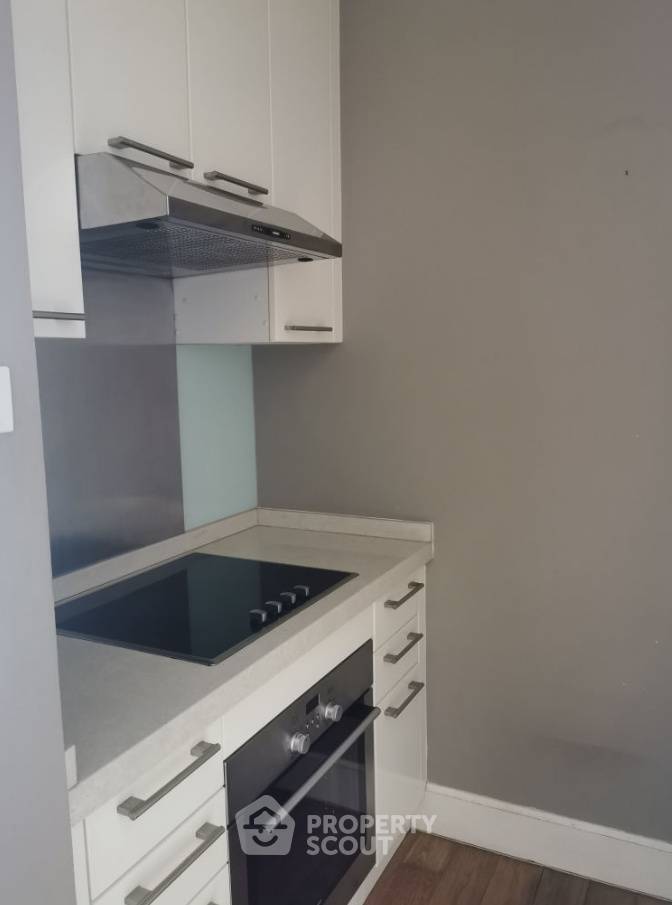 picture 1-BR Condo at Vincente Sukhumvit 49 Condominium near BTS Phrom Phong (ID 2638501) - 4/8