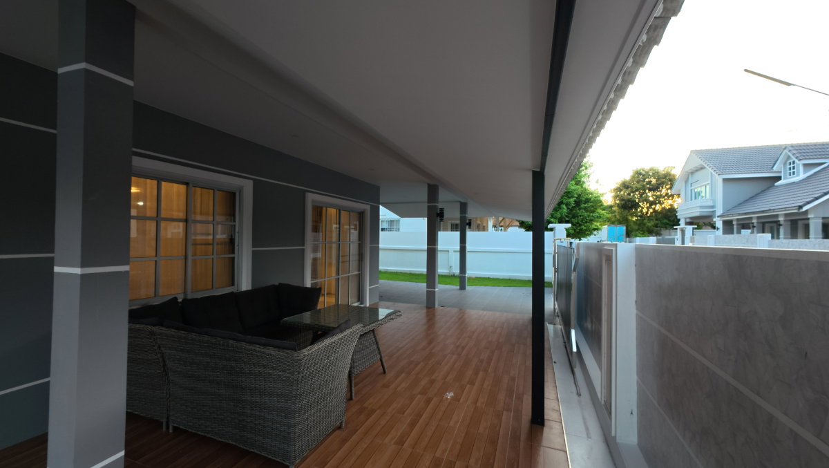 picture 3 Bed 4 Bath detached house with Private pool - 2/23