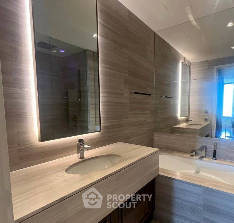 picture 2-BR Condo at The Diplomat 39 near BTS Phrom Phong (ID 3017012) - 2/7