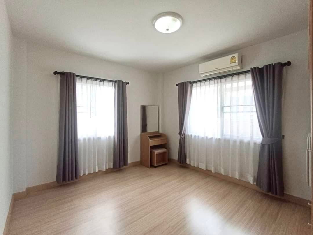 รูป ให้เช่าบ้านเดี่ยวหลังมุม เนื้อที่เยอะ ม.คันทรีโฮมเลคแอนด์ปาร์ค ศรีราชา - รูปที่ 18/26
