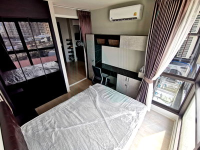Condos for rent : 🎊 For Rent Condo RHYTHM SUKHUMVIT 44/1 Building 1, Floor 8,1 bed room, Room size 33 sqm