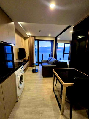 คอนโดให้เช่า : ให้เช่า The Panora Pattaya คอนโดหรูชั้นสูงวิวทะเล 180 องศา เขาพระตำหนัก ซอย 5 แต่งครบพร้อมอยู่  (CPT033)