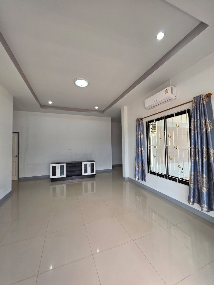 รูป บ้านเดี่ยว ทำเลใกล้ถนนใหญ่มาก เดินถึงเซเว่นได้ 15,000ต่อเดือนพร้อมเข้าอยู่ - รูปที่ 4/20