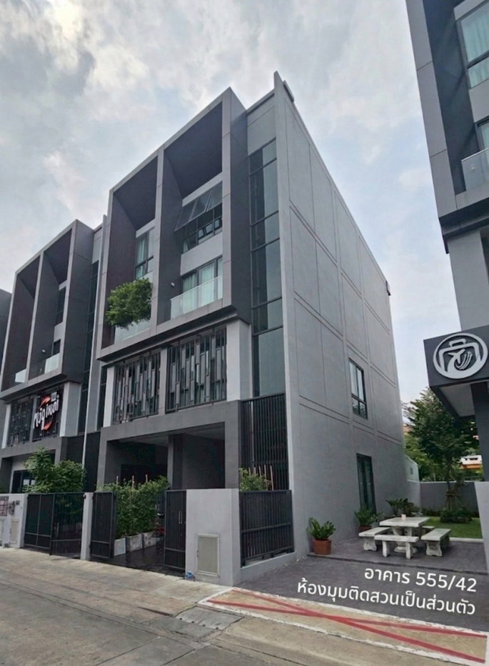 picture For rent: Luxurious 4-story Home Office with private glass elevator (HO6903)  - 1/12