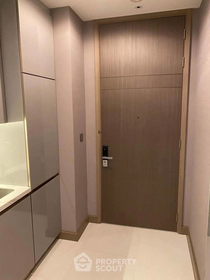 picture 1-BR Condo at The Esse At Singha Complex near MRT Phetchaburi (ID 2071635) - 5/11