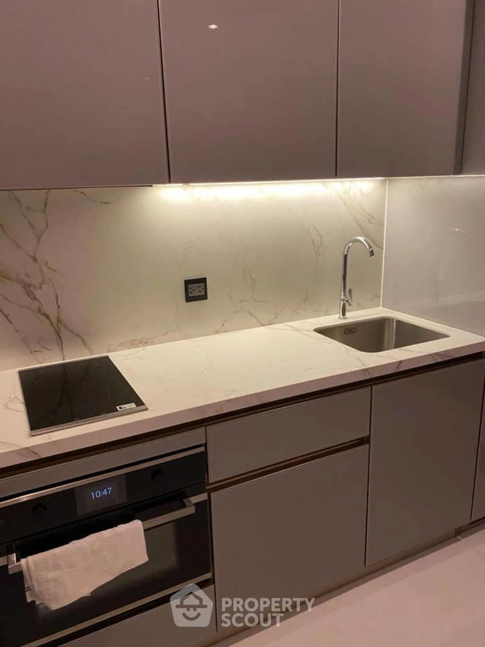 picture 1-BR Condo at The Esse At Singha Complex near MRT Phetchaburi (ID 2071635) - 4/11