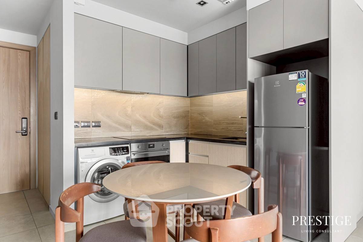 picture 2-BR 85 Sqm Condo At The Lofts Asoke, Near MRT Phetchaburi (ID 2820645) - 43/46