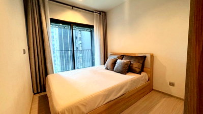 Condos for rent : 🏢  Life Asoke - Rama 9 💰 Rent 25,000 baht/month🚅 Near MRT RAMA9 300 Meter