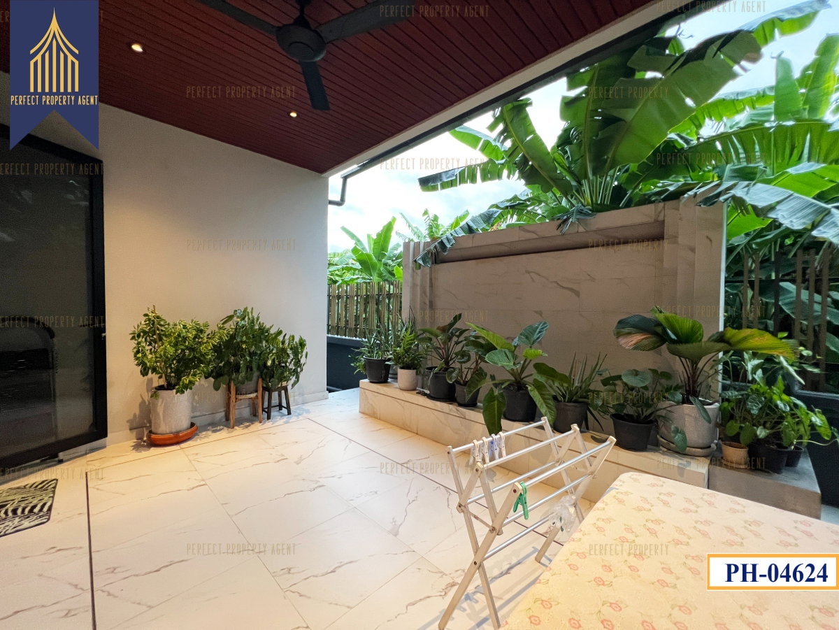 รูป ขายบ้าน 2 หลัง บนเนื้อที่ 200 วา พัฒนาการ 58 ศรีนครินทร์ สระว่ายน้ำ Fully furnished - รูปที่ 23/60