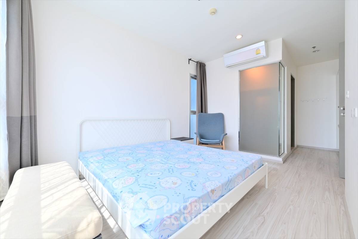 picture 2-BR Condo at Life Ratchadapisek near MRT Huai Khwang (ID 2712977) - 3/3