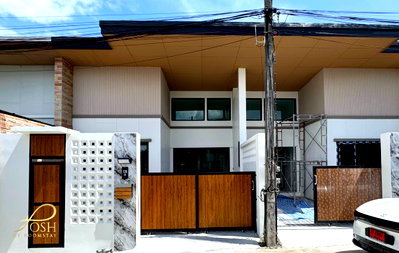Twin houses for sale Muang Phuket Phuket : Nautica Villa (Bypass) Newly Renovated Modern Villa with Double Volume Living, just 250 m from IKEA. Ideal for both comfortable living and investment.