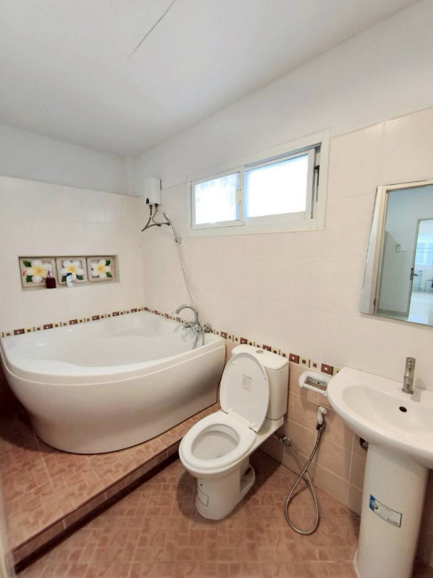 รูป ให้เช่าบ้านเดี่ยวชั้นเดียว ม.ฟอเรสต้า5 สวนเสือ ศรีราชา - รูปที่ 7/15