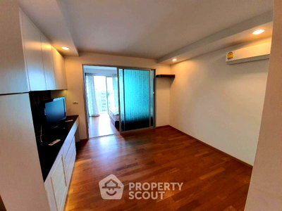 ขายคอนโด : ขายคอนโด 1-BR Abstracts Phahonyothin Park ใกล้ BTS ห้าแยกลาดพร้าว (ID 2576706)