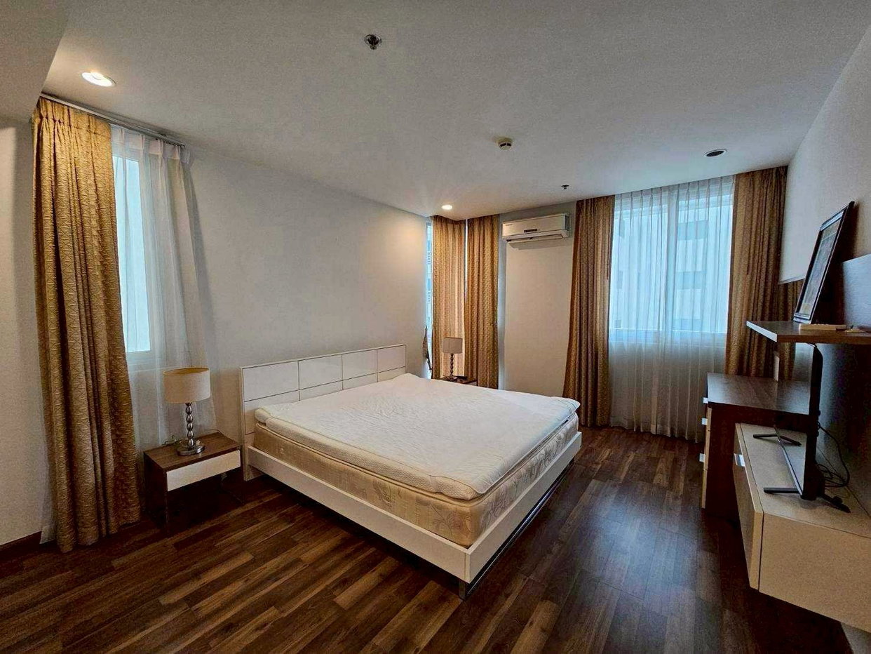 รูป LTHC15781 – Luxury Condo for Rent Ratchadamri | The Rajdamri | Near BTS Ratchadamri - รูปที่ 1/6