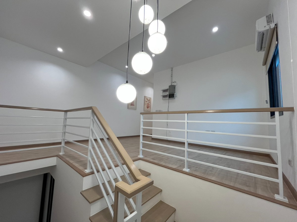 รูป 🏡 Sivarom Park Wongwaen – Pracha Uthit 76 | บ้านเดี่ยว 4 ห้องนอน พื้นที่ 235 ตร.ม. เพียง 35,000 บาท/เดือน! ✨ - รูปที่ 12/28