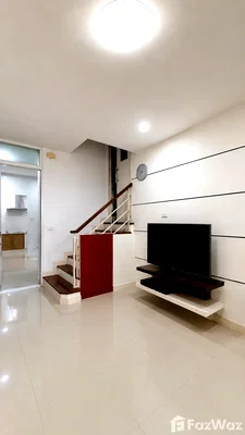Townhouses for sale Bangkok : 3 Bedroom Townhouse for sale at Urban Sathorn  6483320