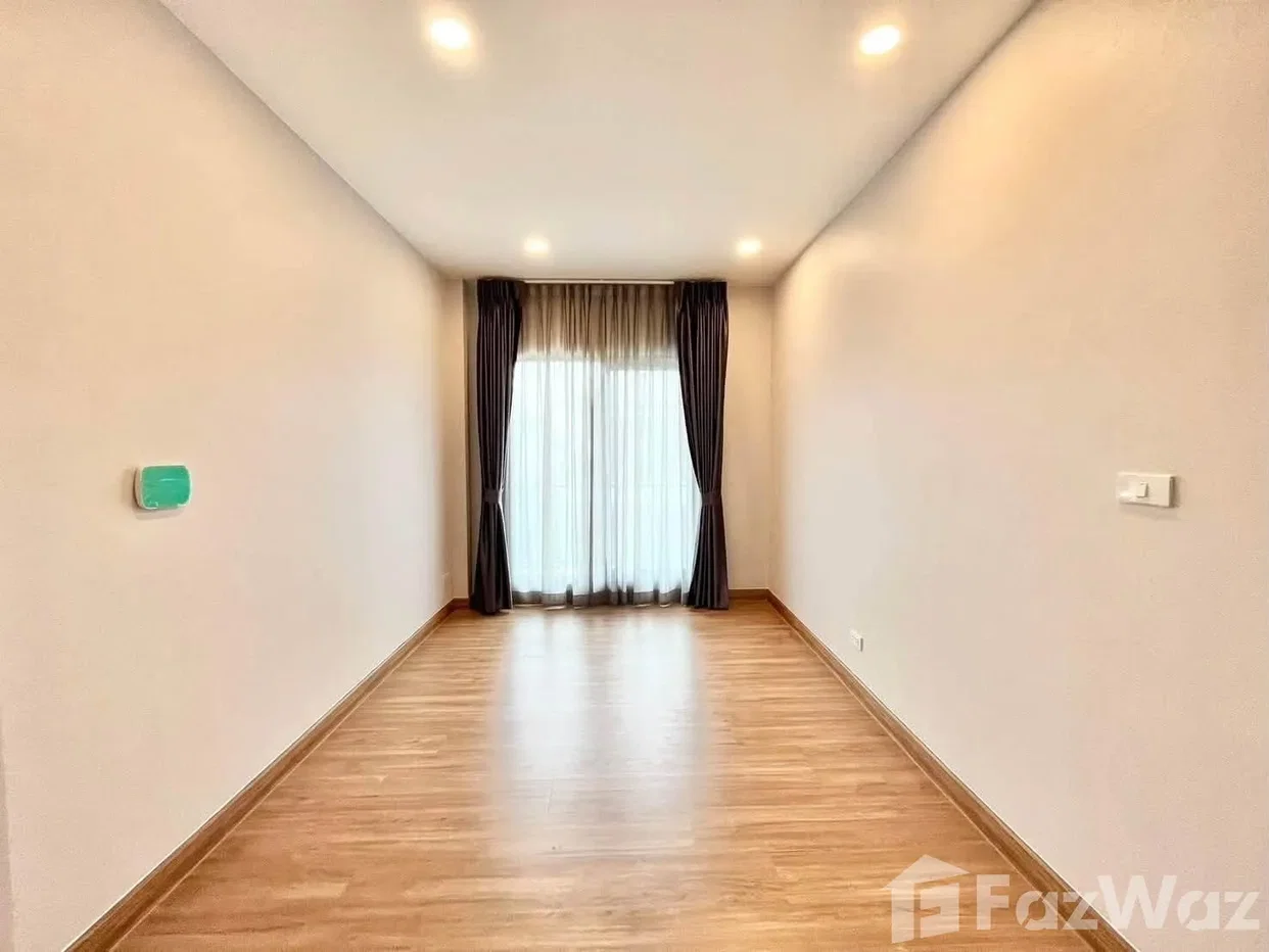 picture Luxury Family Home for Rent 📍 Centro Vibhavadi 6485616 - 9/24