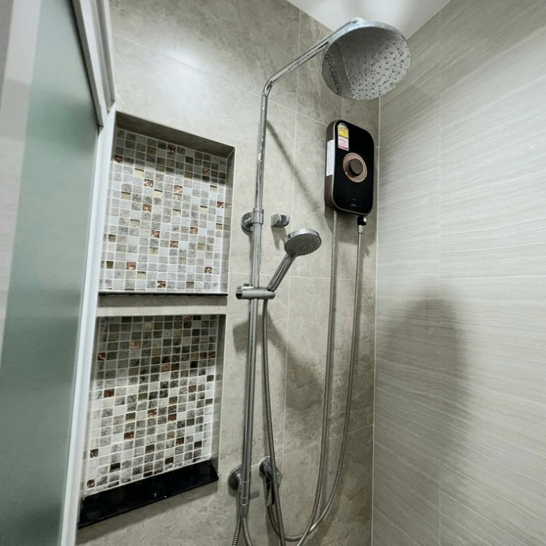 รูป 65000 House for Rent near Bangkok University & Future Park Rangsit Luxury Village - รูปที่ 4/17