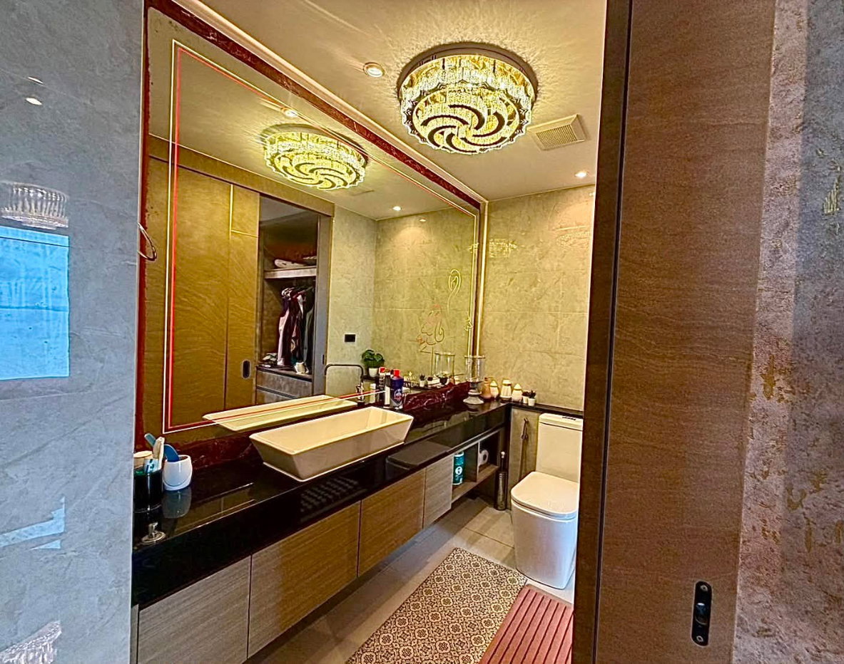 picture For Sale The Riviera Ocean Drive. 2 bedroom (S03-2702(S)) - 15/20
